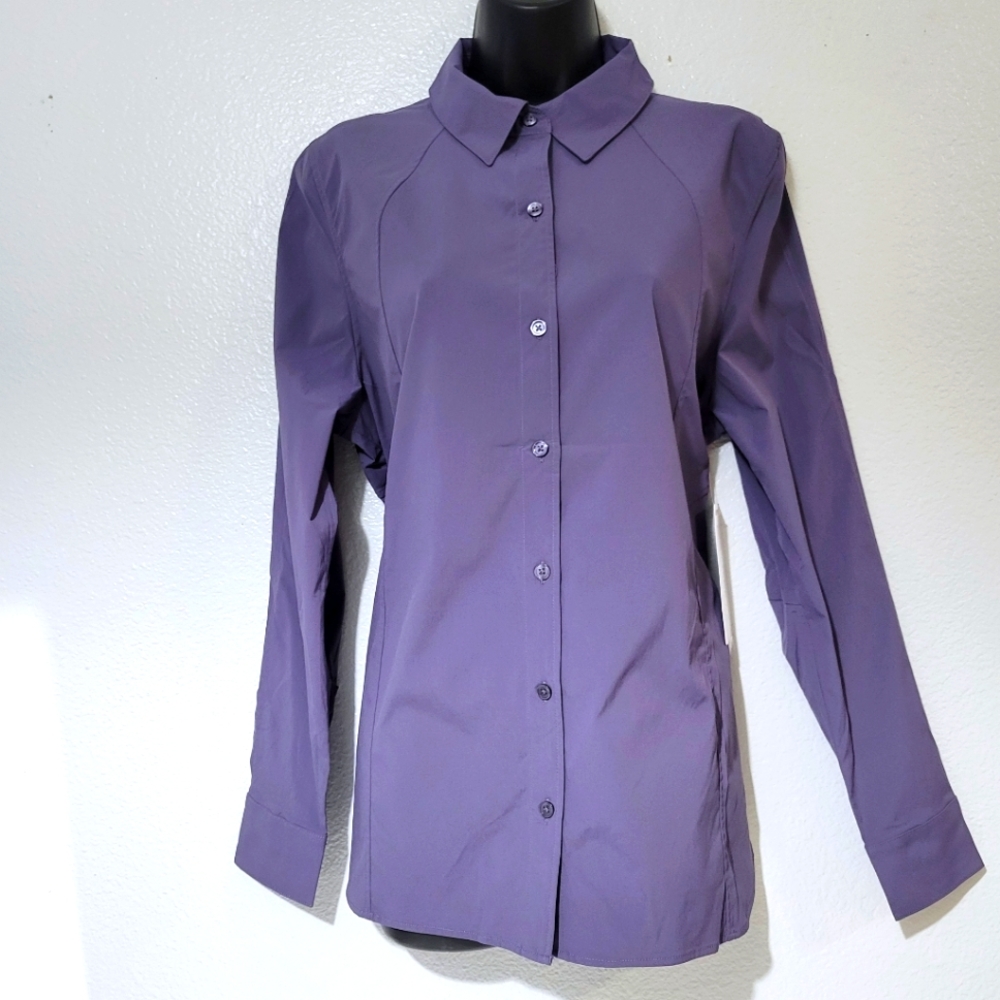 Athleta Women's Size Medium Relaxed Poplin Button Down Shirt Top Purple